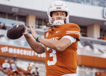 Live Notes from No. 16 Clemson vs No. 3 Texas